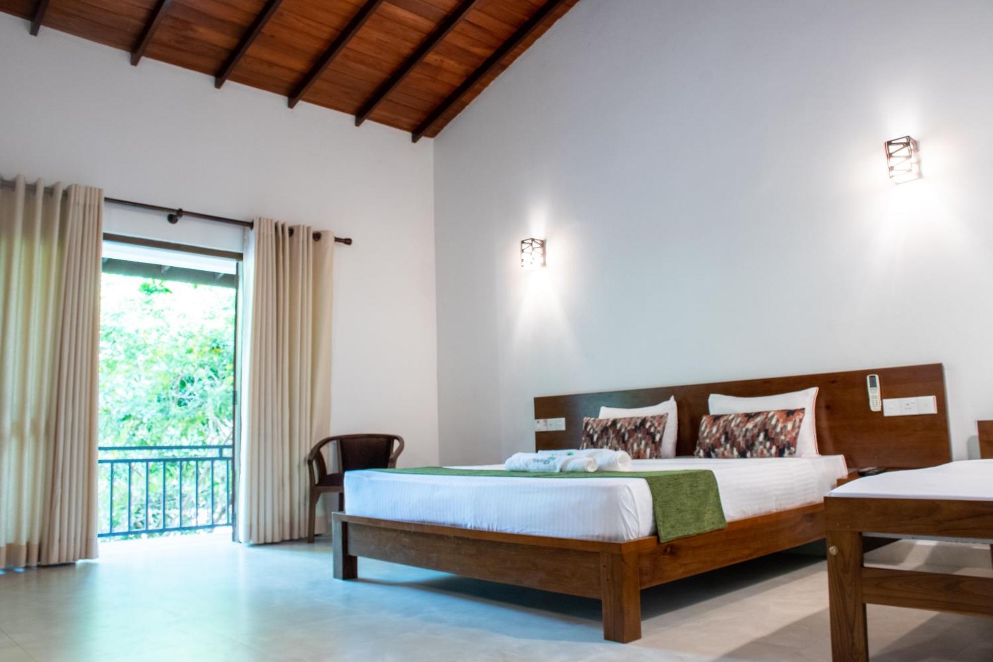 Tropicara Resort Szigirija Kültér fotó