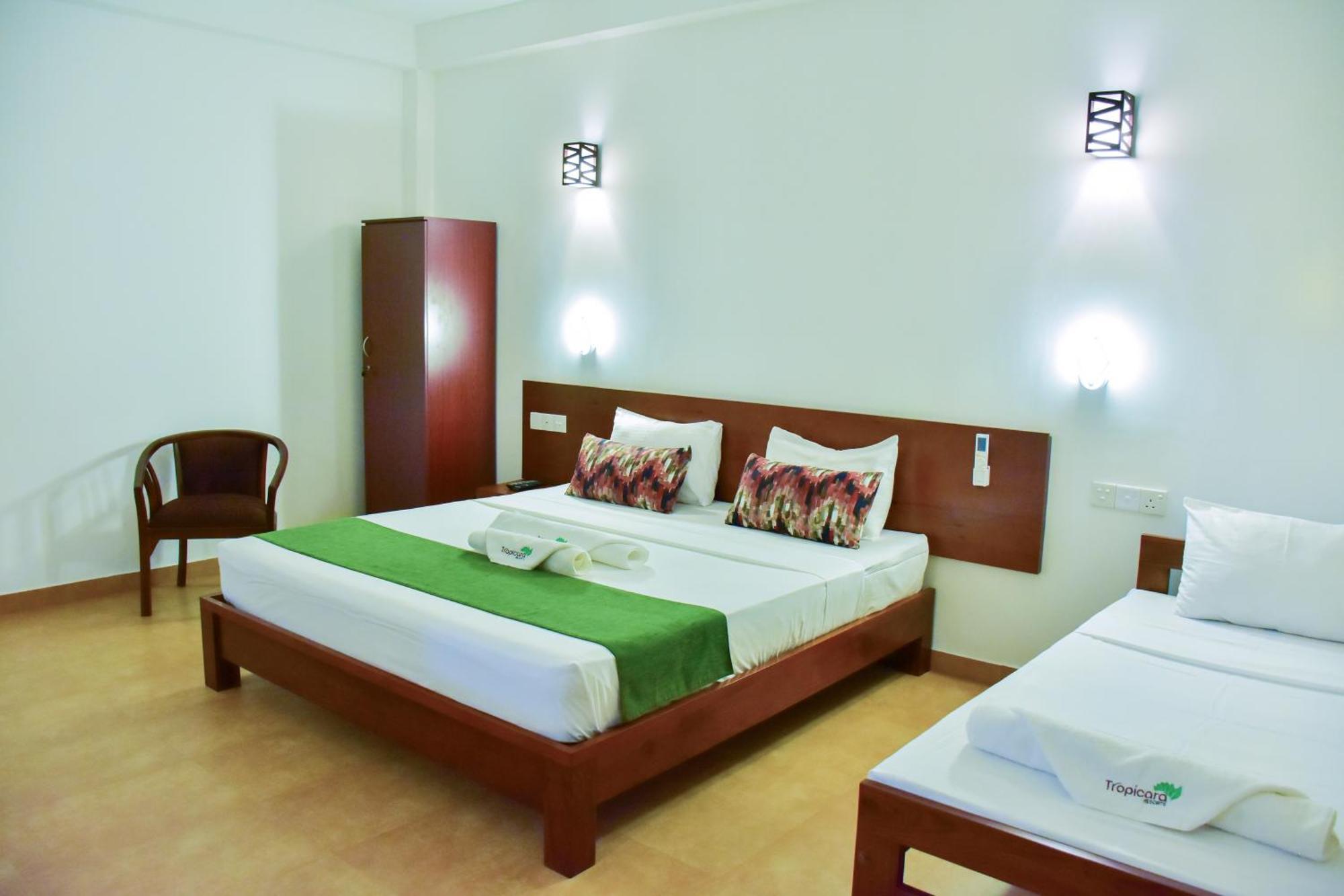 Tropicara Resort Szigirija Kültér fotó