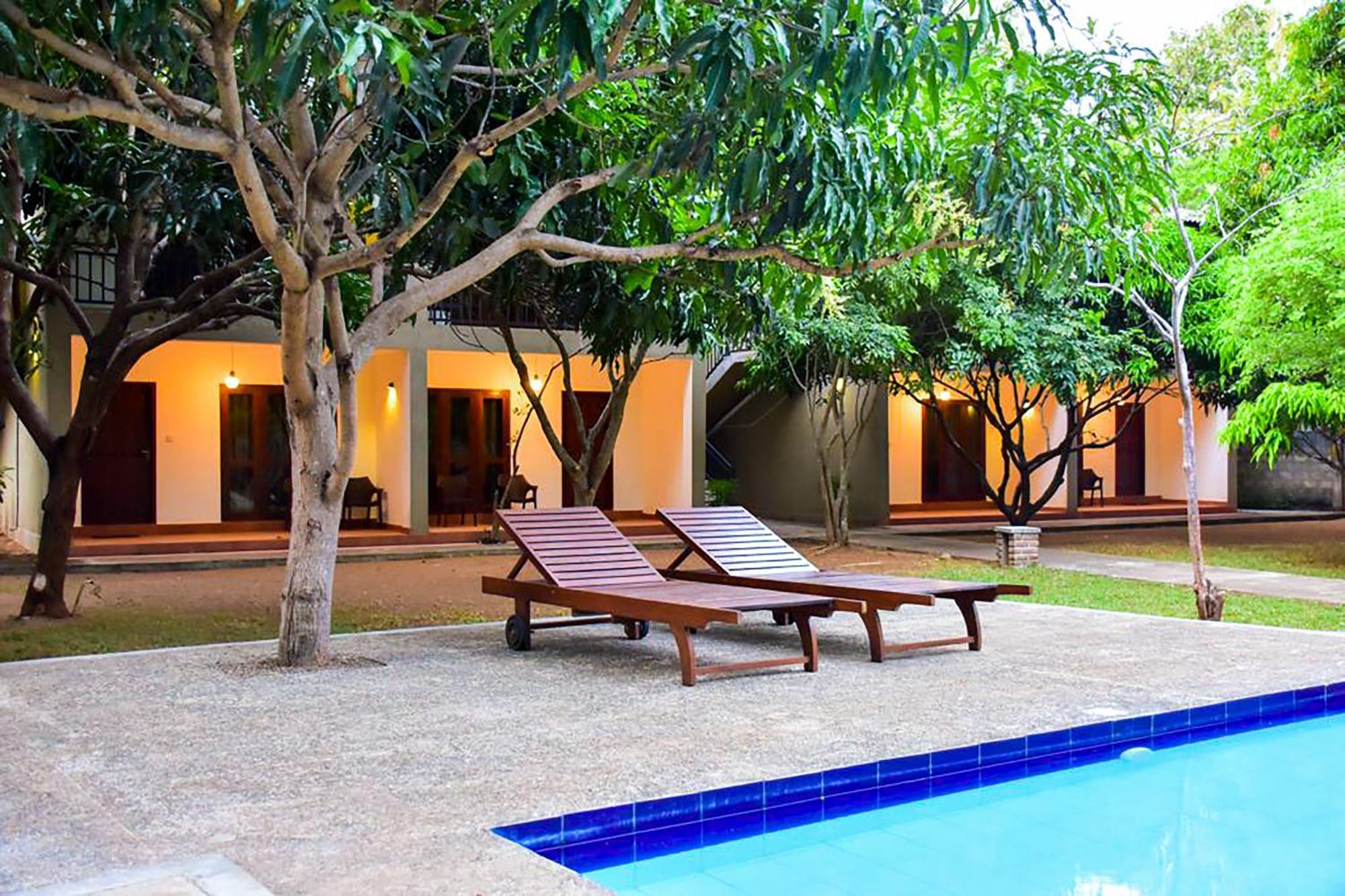 Tropicara Resort Szigirija Kültér fotó